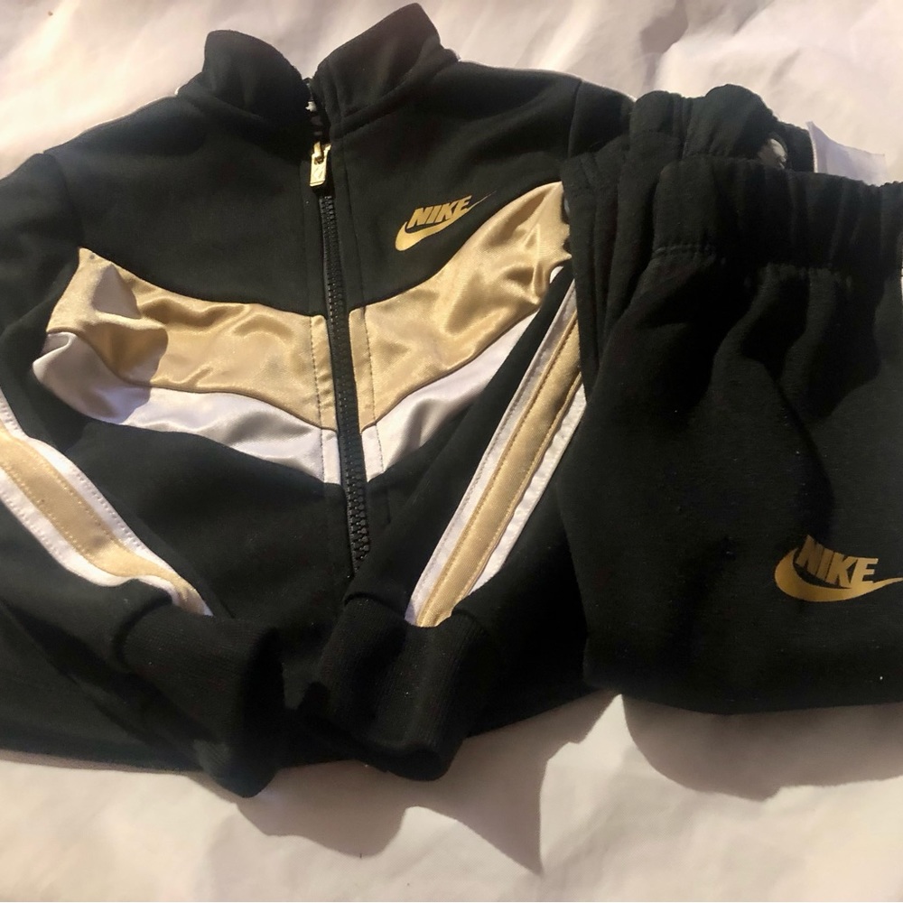 Nike tracksuit
